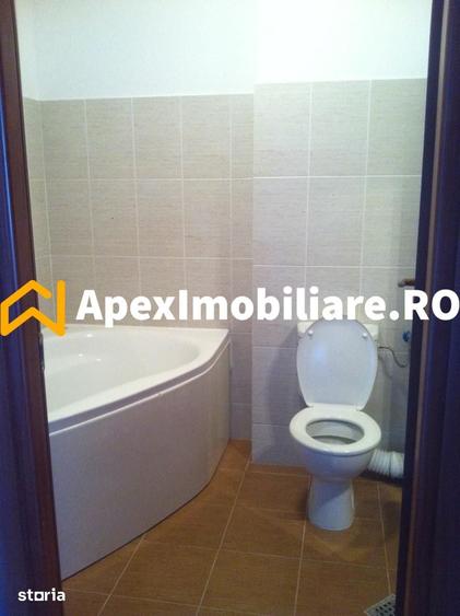 Apartament cu 2 camere decomandat, mobilat în Pajura