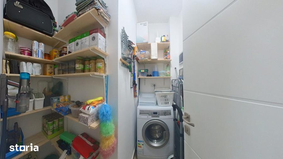 Apartament cu 3 camere în Tractorul