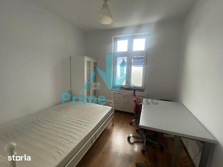 Apartament cu 3 camere în Central — fotografia 3
