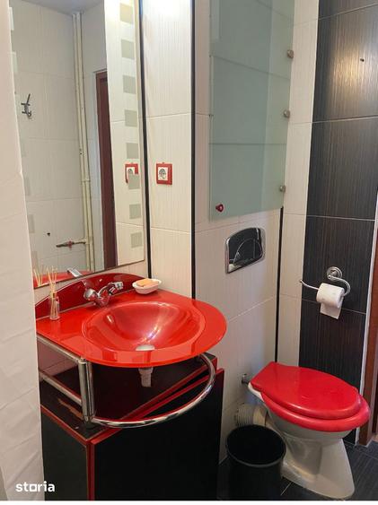 Apartament cu 3 camere în Titan