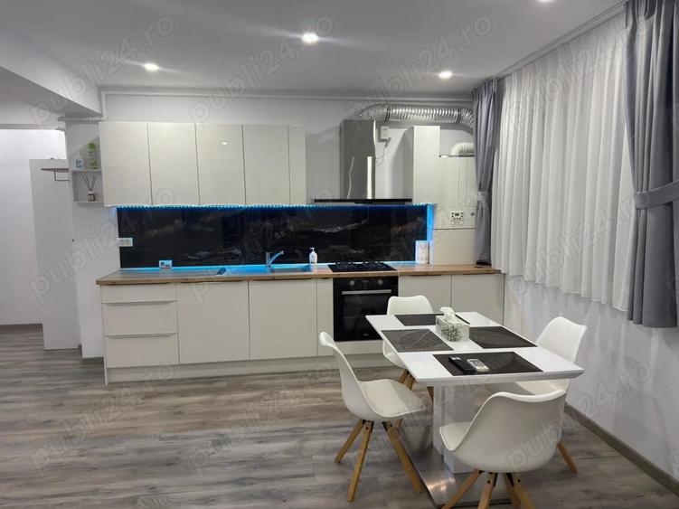 Apartament cu 2 camere decomandat în Trivale