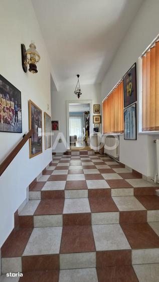 Casă cu 4 camere cu Teren 3150 Mp în Central