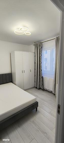 Apartament cu 2 camere semidecomandat în Florilor