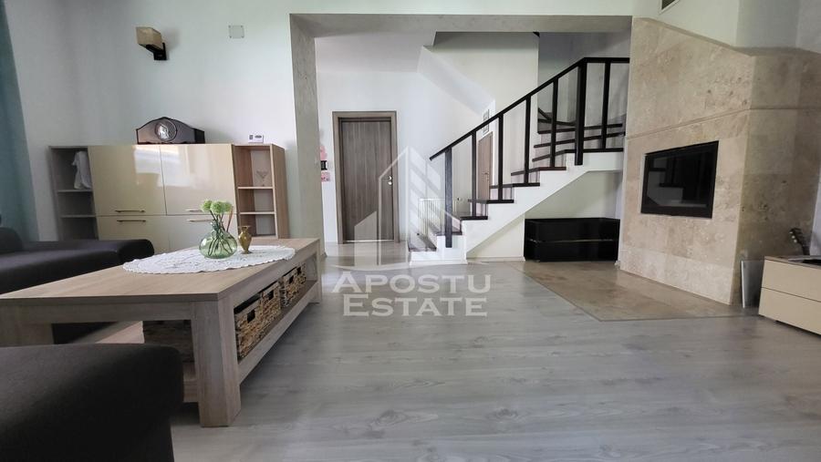 Duplex cu 4 camere cu Canalizare în Dumbrăvița