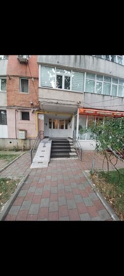 Apartament cu 2 camere semidecomandat în Tătărași
