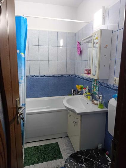 Apartament cu 2 camere semidecomandat în Gară