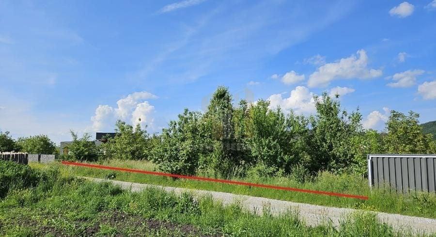Teren agricol intravilan de 938 mp, în Sânpetru