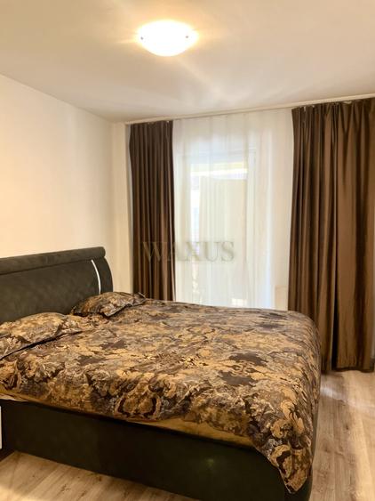 Apartament cu 3 camere decomandat, mobilat în Florești