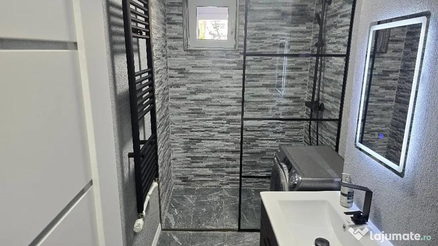 Apartament cu 2 camere semidecomandat în Zamfirescu