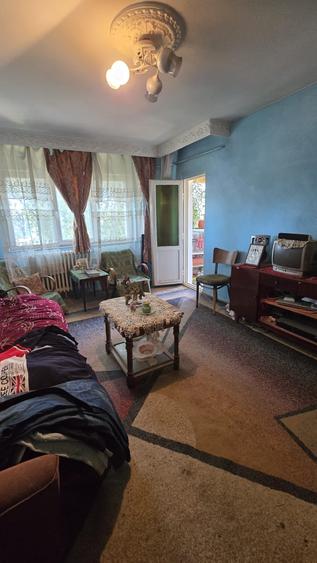 Apartament 2 camere decomandat - zona DACIA - 83.000 euro (Cod E11+E12) - 1
