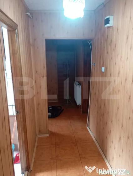 Apartament 3 camere, 70 mp, zona Micro 11 - 2