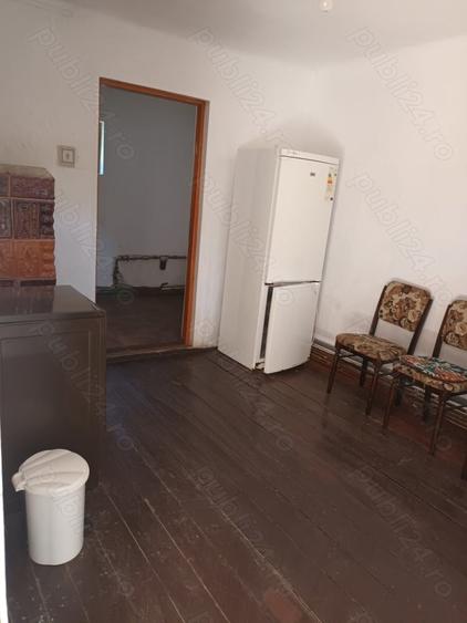 Casă individuală cu 3 camere cu Canalizare în Ghirodei