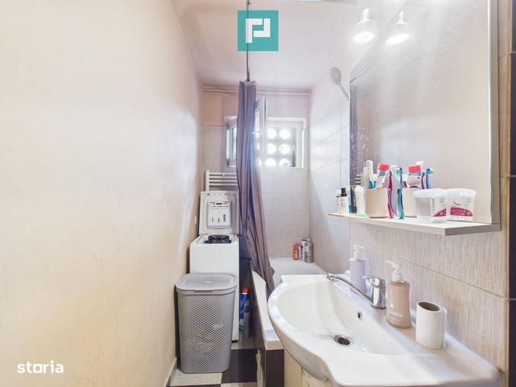 Apartament cu 3 camere decomandat în Aurel Vlaicu