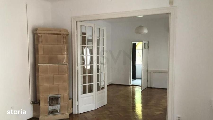 Apartament cu 3 camere în Casin