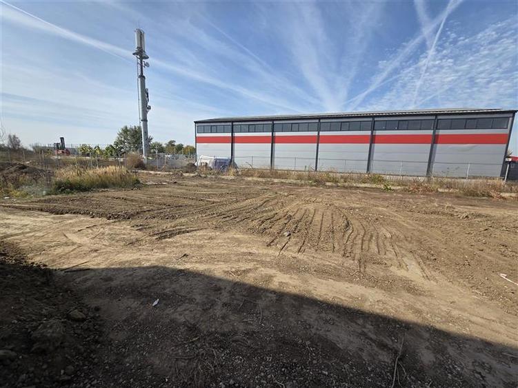 Spațiu industrial, de 520 mp, în Central