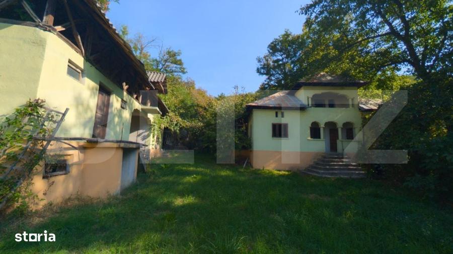 Casă cu 4 camere cu Teren 4332 Mp în Mănești