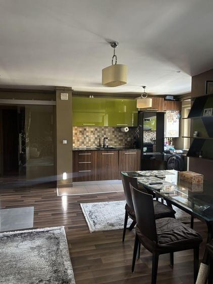 Apartament cu 3 camere decomandat, mobilat în Brazda lui Novac