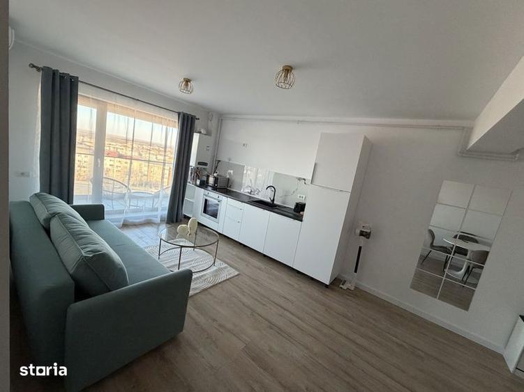 Apartament cu 2 camere, mobilat în Central