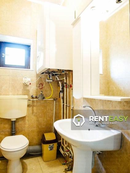 Apartament cu 3 camere semidecomandat în Copou
