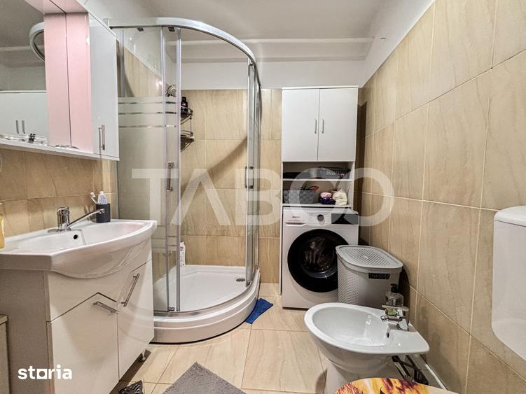 Apartament cu 2 camere semidecomandat în Dâmbul Rotund