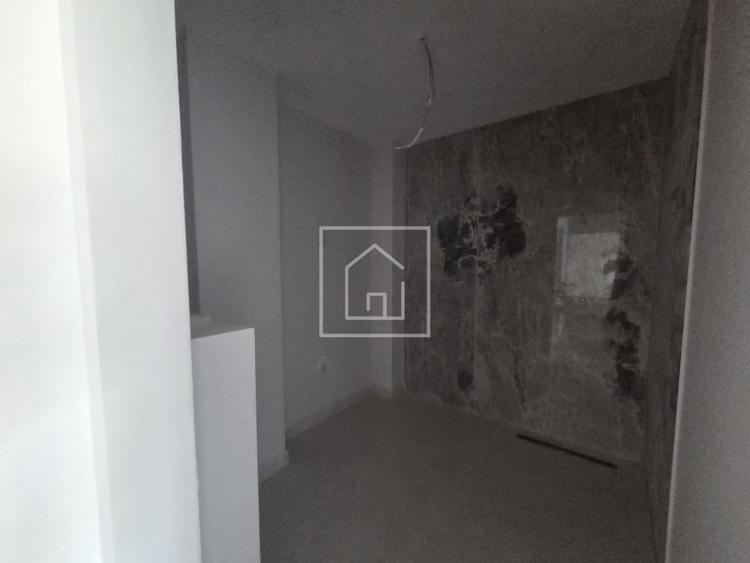 Apartament cu 3 camere decomandat în Ștrand
