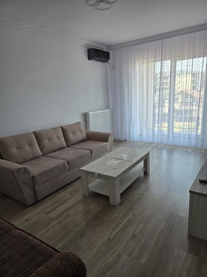Apartament cu 2 camere decomandat în Fundeni