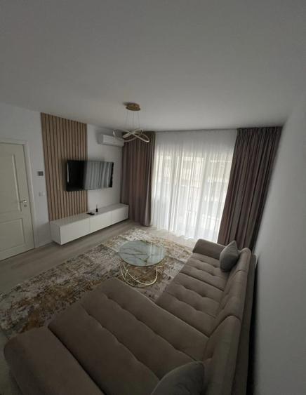 Apartament cu 2 camere decomandat în Tătărași