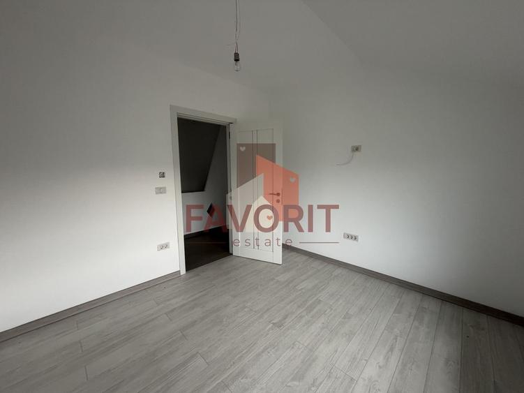 Duplex cu 4 camere cu Canalizare în Becicherecu Mic