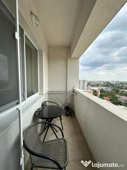 Apartament cu 2 camere semidecomandat în Militari