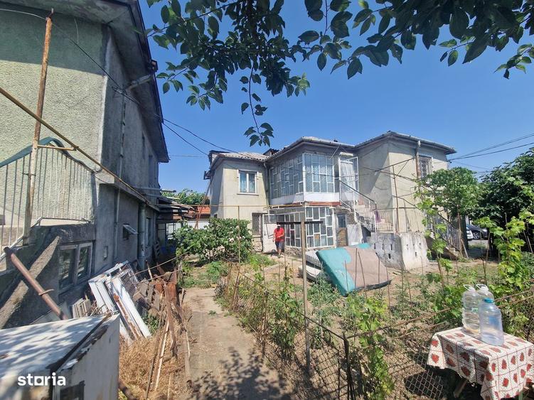 Casă cu 4 camere cu Teren 600 Mp în Km 5