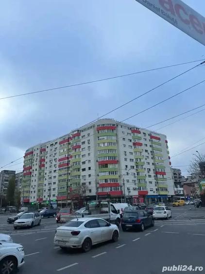 Apartament cu 4 camere decomandat în Sebastian