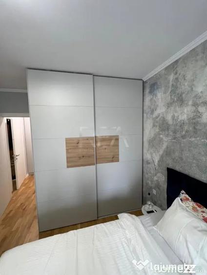 Apartament cu 3 camere semidecomandat în Aviației