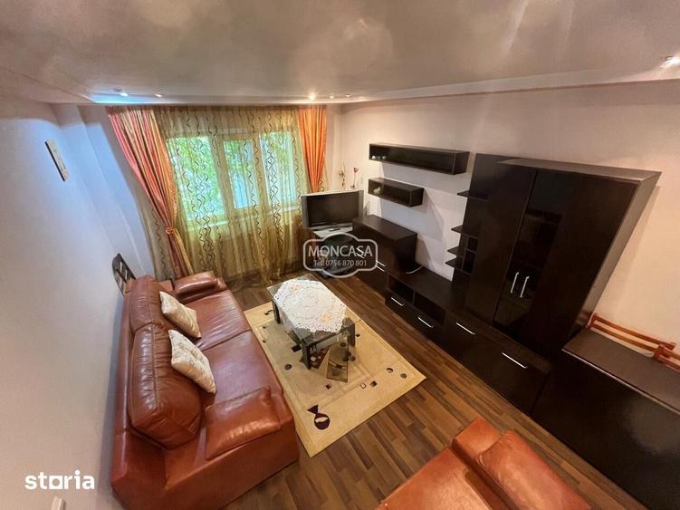Apartament cu 2 camere decomandat în Est