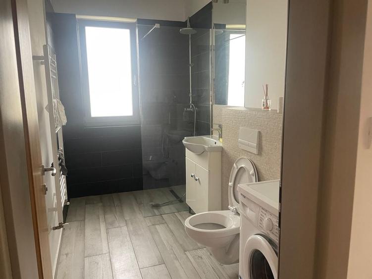 Apartament cu 2 camere decomandat în Moșnița Nouă