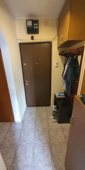Apartament cu 2 camere decomandat în Drumul Taberei