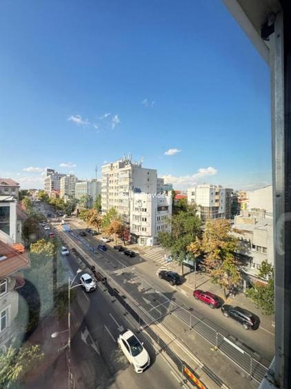 Apartament cu 3 camere în Dorobanți