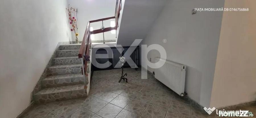 Casă cu 7 camere cu Teren 1000 Mp în Râncăciov