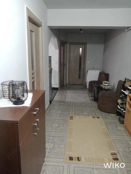 Apartament cu 2 camere decomandat în Florești