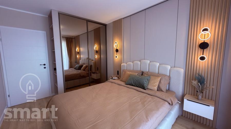 Apartament cu 3 camere semidecomandat, mobilat în Florești