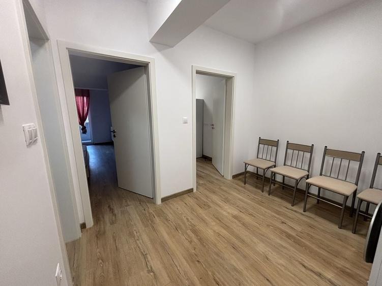 Garsonieră decomandată în Central