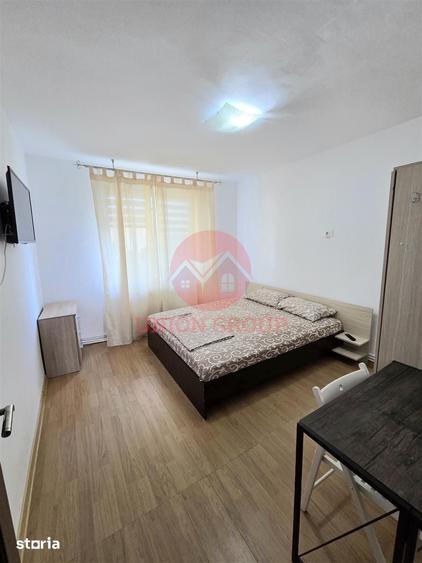 Apartament cu 4 camere decomandat în Tomis Nord