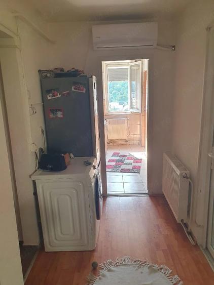 Apartament cu 3 camere decomandat în Dărmănești