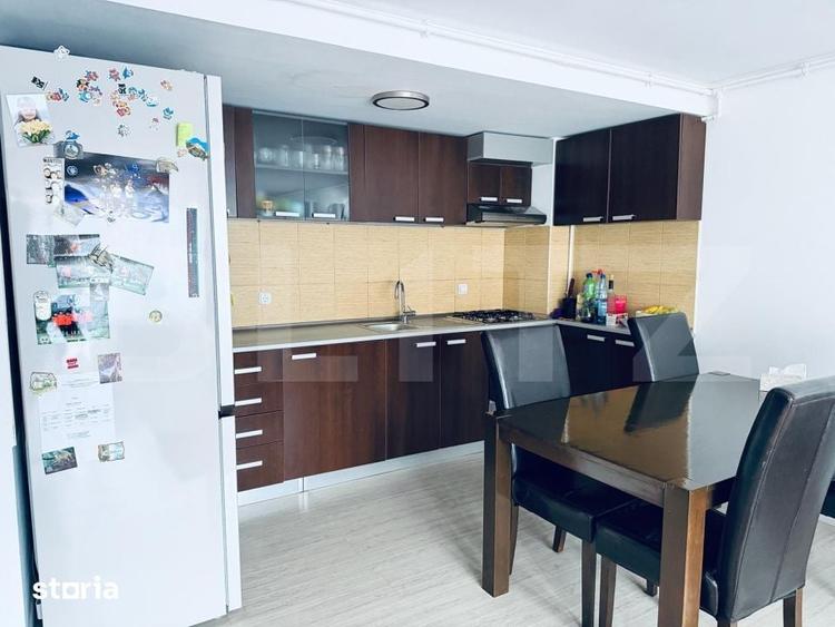 Apartament cu 3 camere, 65 mp, aer conditionat, garaj individual, zona - 4
