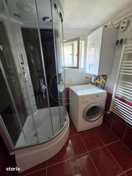 Casă cu 6 camere decomandat cu Teren 1200 Mp în Gura Râului