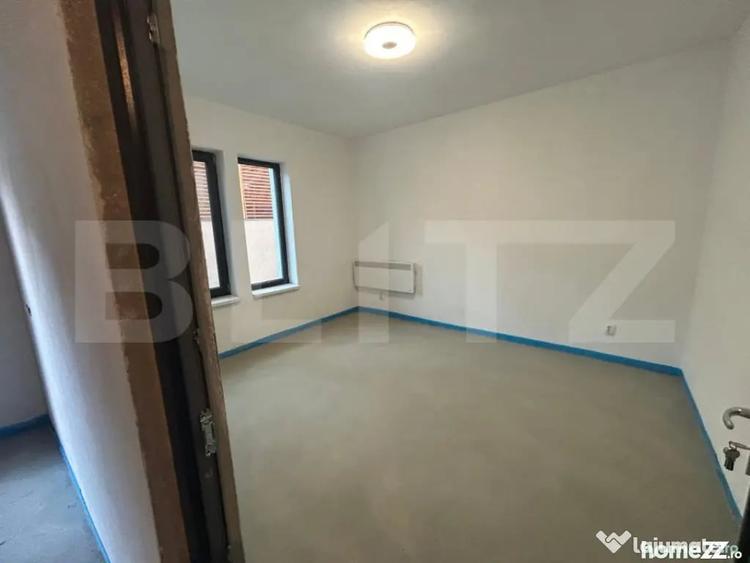Casă cu 7 camere cu Teren 600 Mp în Micro 6