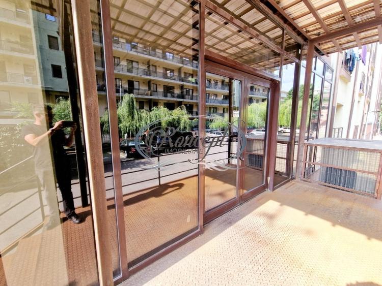 Spațiu comercial, de 195.85000610352 mp, în Mărăști