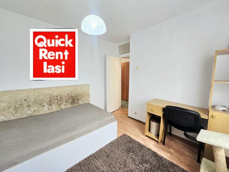 Apartament cu 3 camere decomandat în Podul de Fier