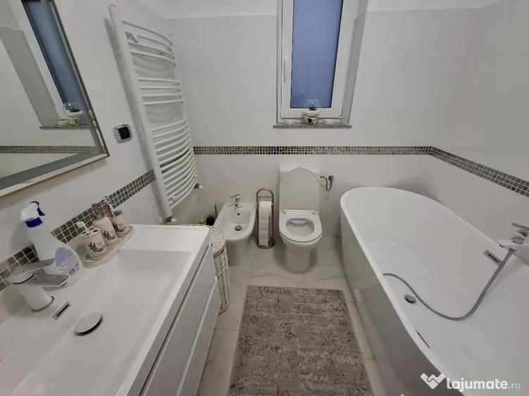 Casă cu 4 camere cu Teren 200 Mp în Burdujeni