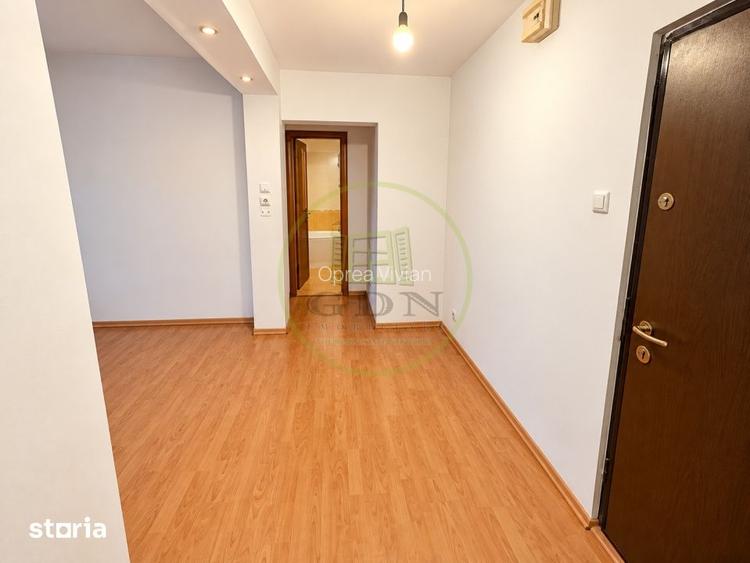Apartament cu 3 camere de vanzare | Piata Rahova | 87000 EURO
