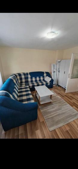 Apartament cu 3 camere decomandat, mobilat în Unirea